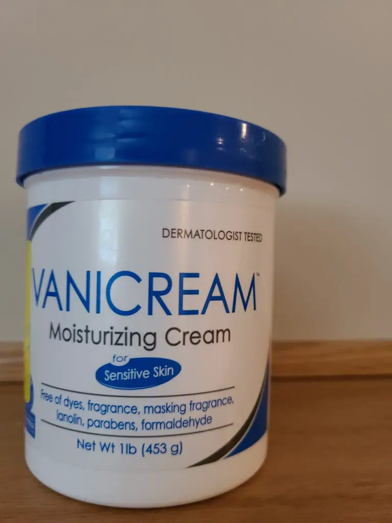 Vanicream Review, side picture of tub.