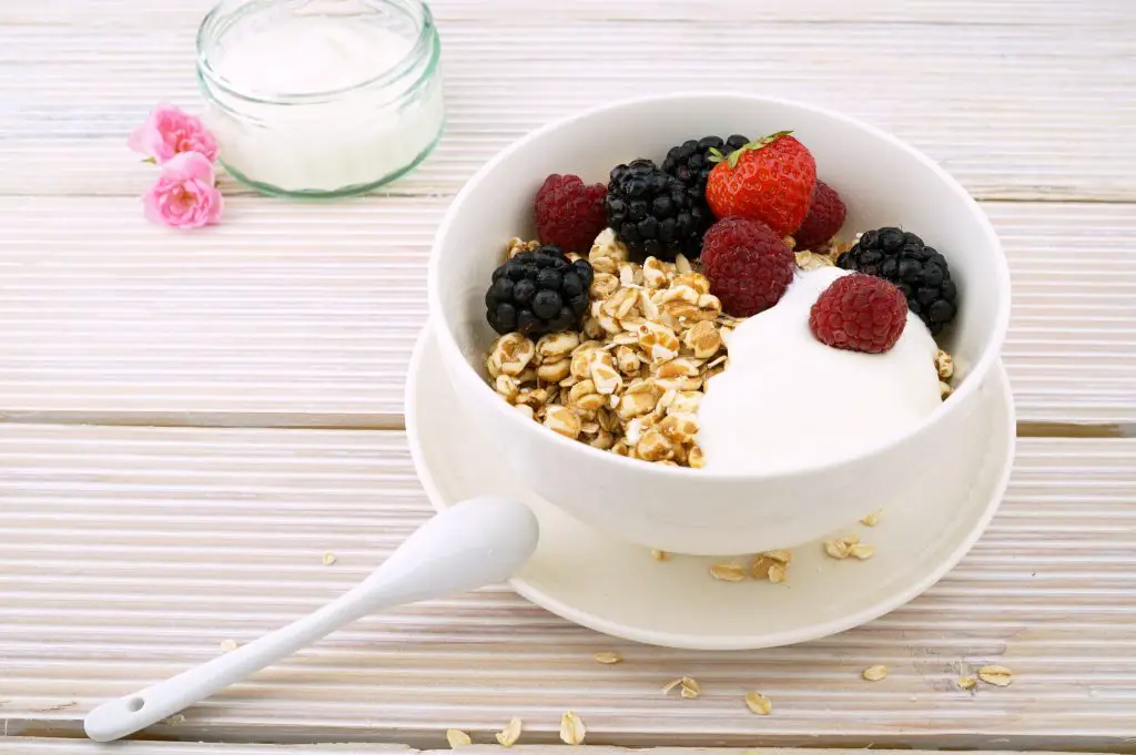 Is Greek Yogurt Good For Bodybuilding? YES! It's one of the best foods to eat.