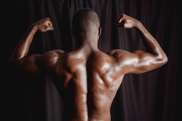 Does flexing build muscle?